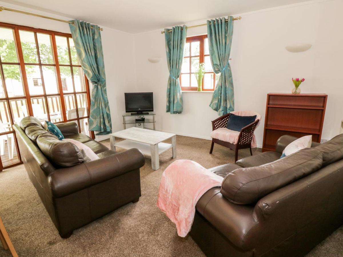 Holiday home Brunston Castle
